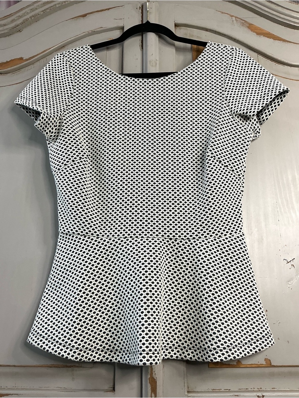 NWT Banana Republic | Peplum Textured Knit Top Tailored Polished Workwear Size 8 - Picture 4 of 8